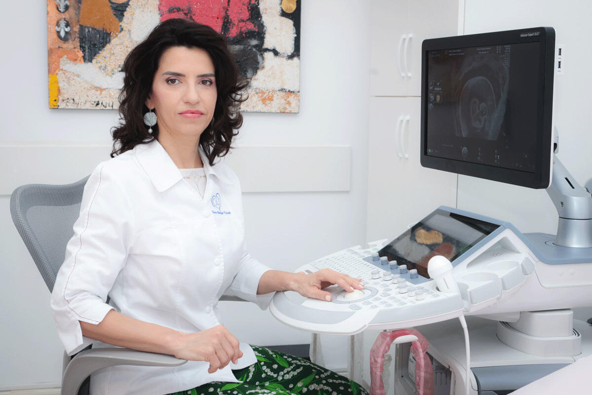 Dr. Andreea Sanda Muntean - Medic specialist medicină nucleară, radiologie - imagistica medicală și morfologie fetală I Femmeboutiquemedical.com